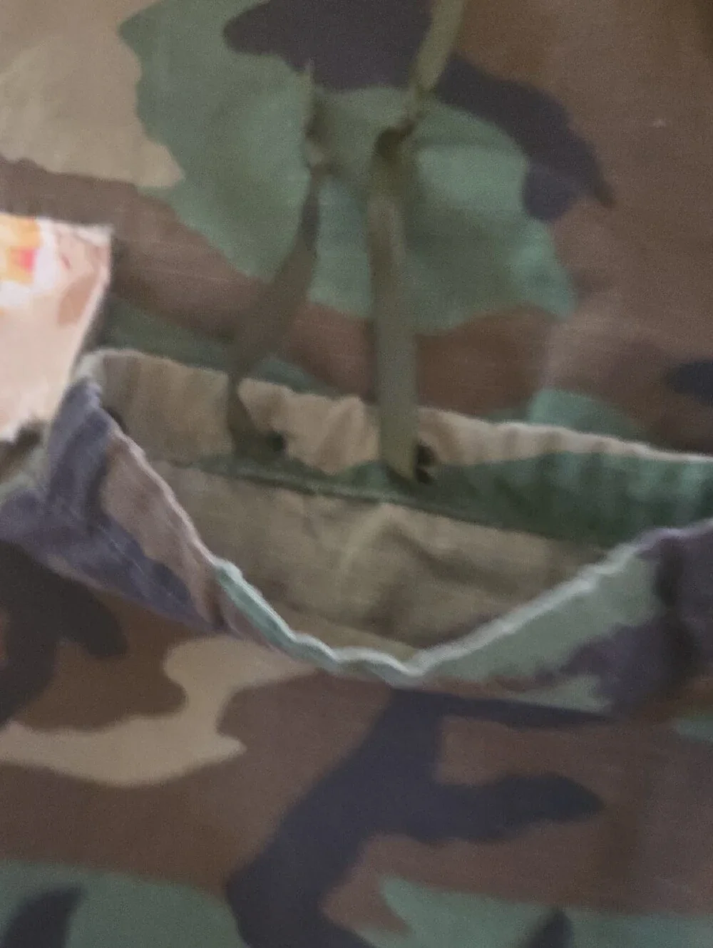 Riley Camo Cargo Pants with Floral Patch Accents - Green .. So 🔥 - Picture 5 of 10